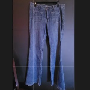 Cabi Farrah Flare Jean, Style 318L, Size 12